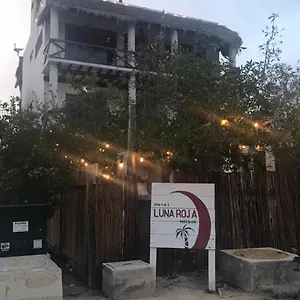 Luna Roja Hotel